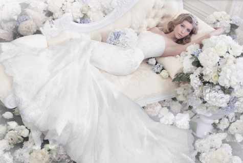 Sale of a wedding dress: practicality or bad sign