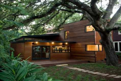 How to keep wooden house